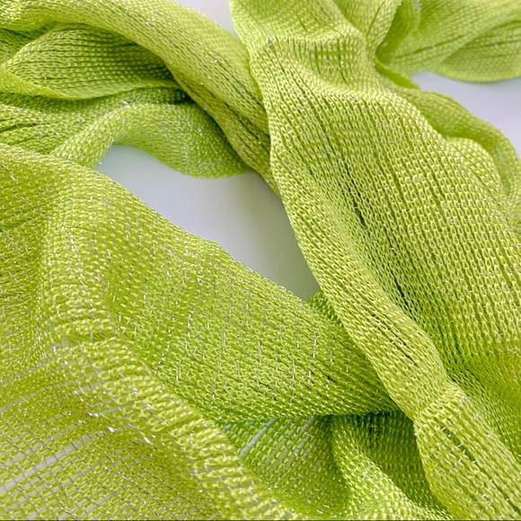 Lightweight neon green metallic silver fringe knit scarf - Picture 3 of 5